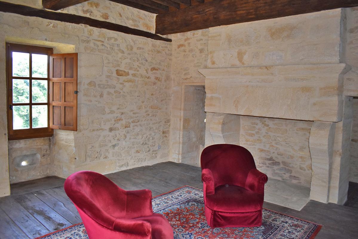 MARCILLAC-SAINT-QUENTIN Demeure de prestige Marcillac Saint Quentin 16 pièce(s) 512 m2 15