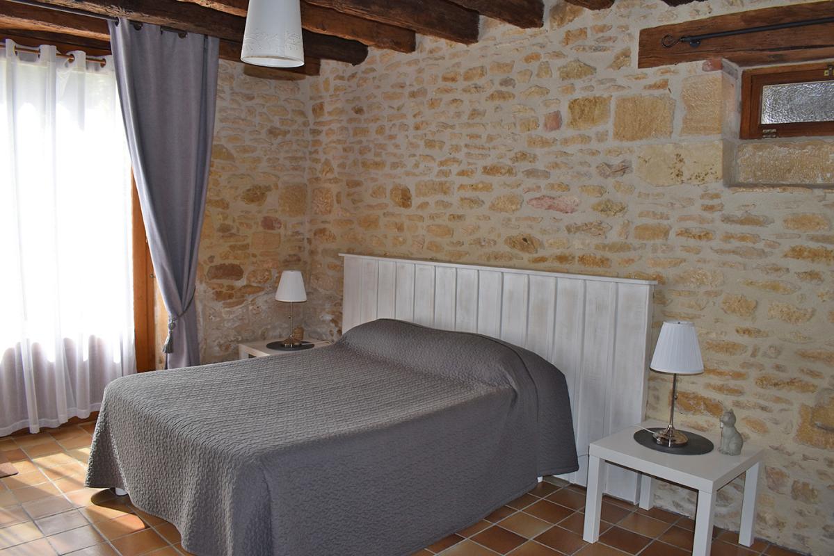 MARCILLAC-SAINT-QUENTIN Demeure de prestige Marcillac Saint Quentin 16 pièce(s) 512 m2 18