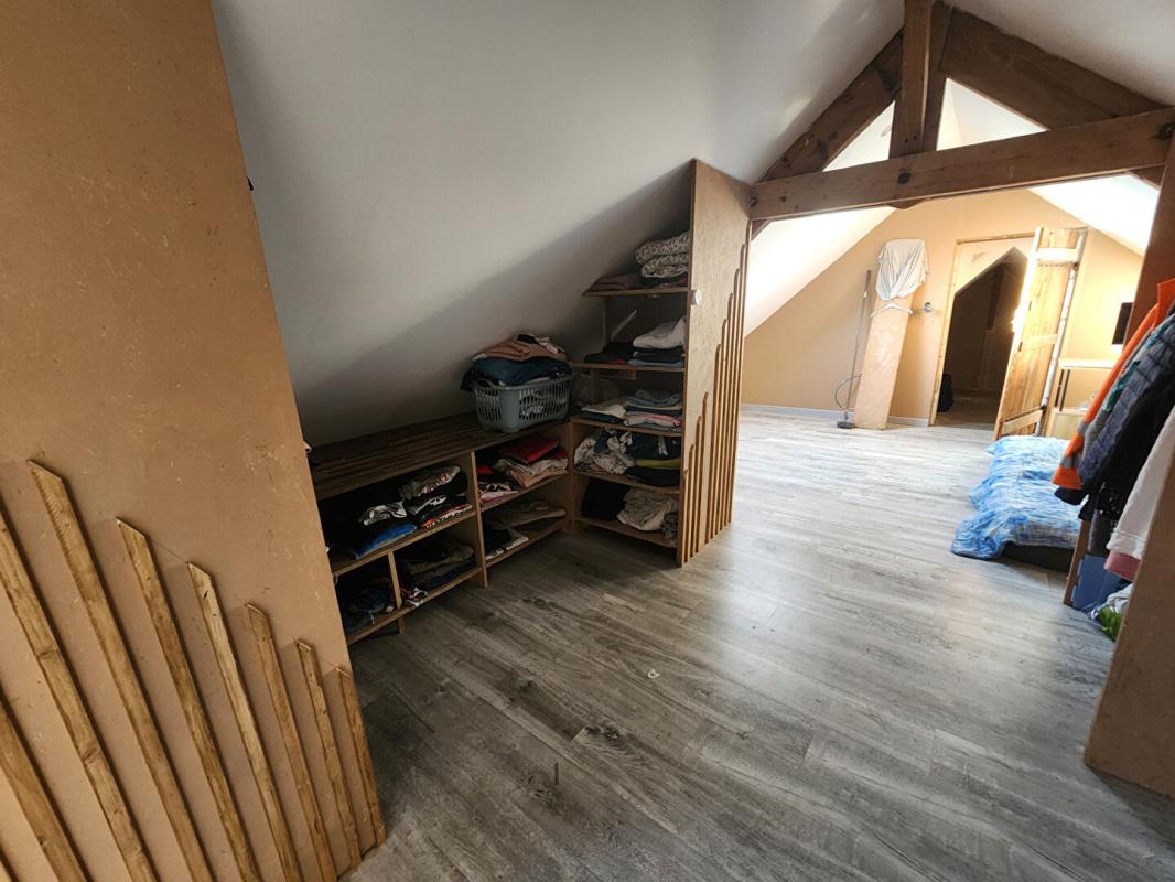 PERRUSSON Maison Perrusson 4 pièce(s) 108 m2 5