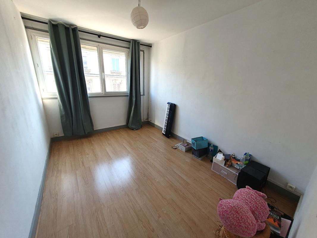 BOURGES Appartement Bourges 4 pièce(s) 68 m2 4