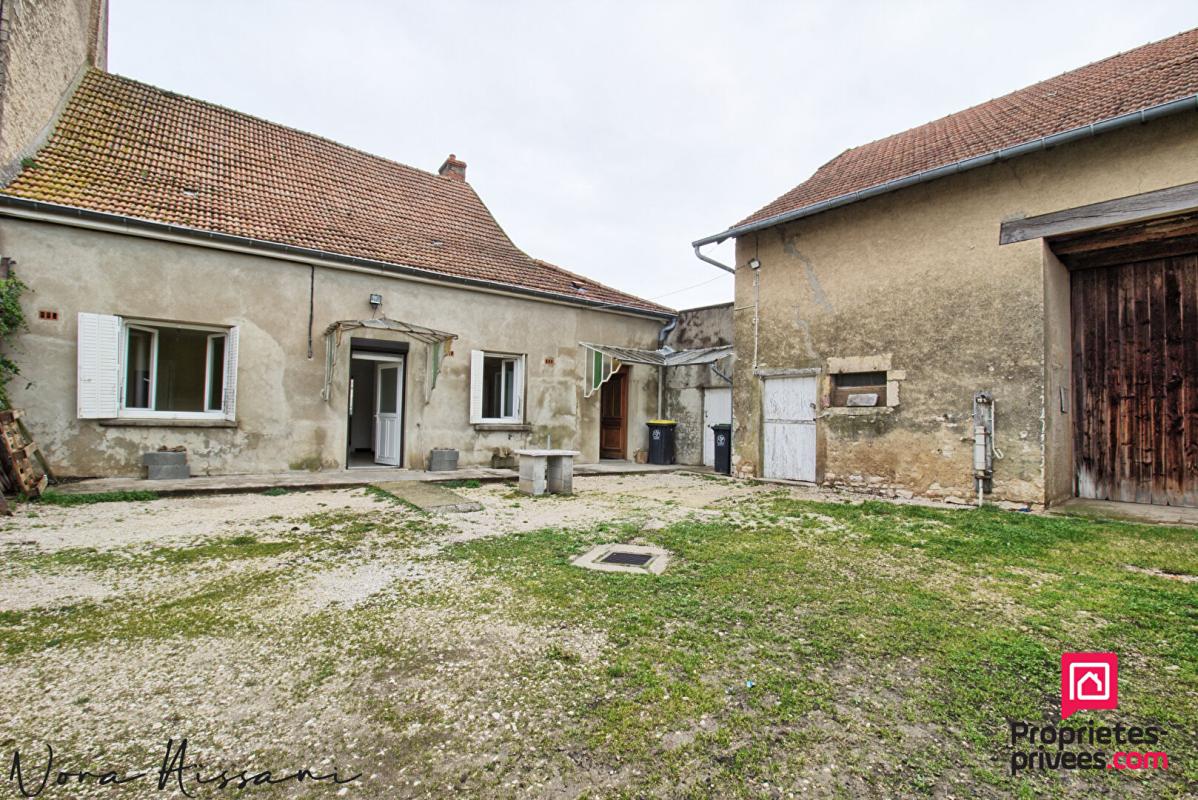 LES MAILLYS Maison  4 pièce(s) 94 m2 1