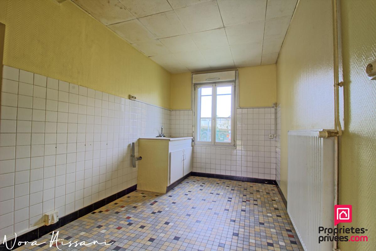 LES MAILLYS Maison  4 pièce(s) 94 m2 10