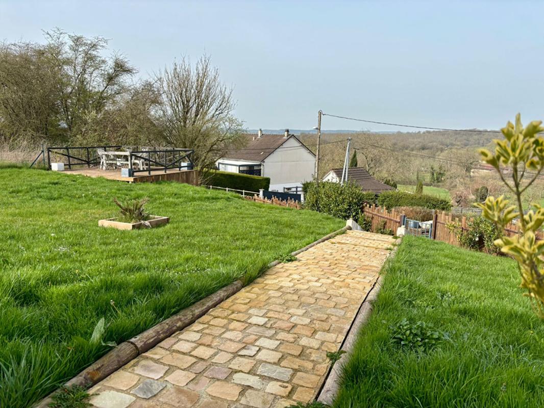 SAINT-BENIN-D'AZY Maison Saint Benin D Azy - 5 pièces 97m² - 3 chambres - plain pied - DPE A 13