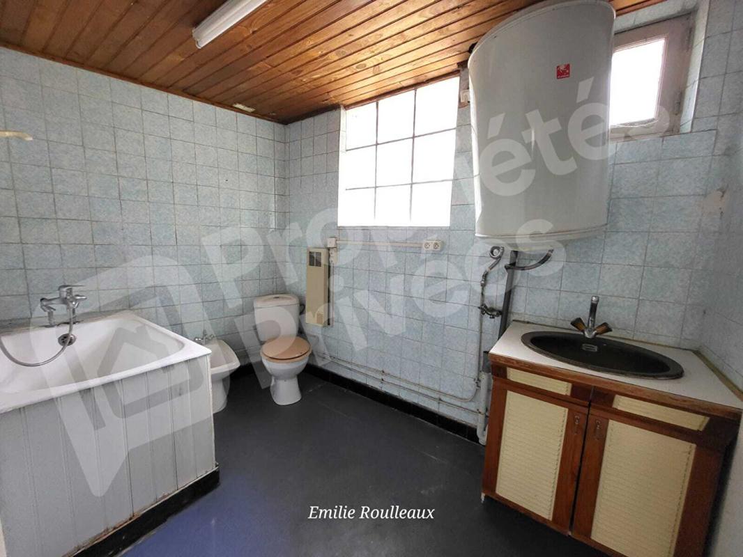 ANGERVILLIERS Maison de ville Angervilliers 5 pièce(s) 81 m2 4