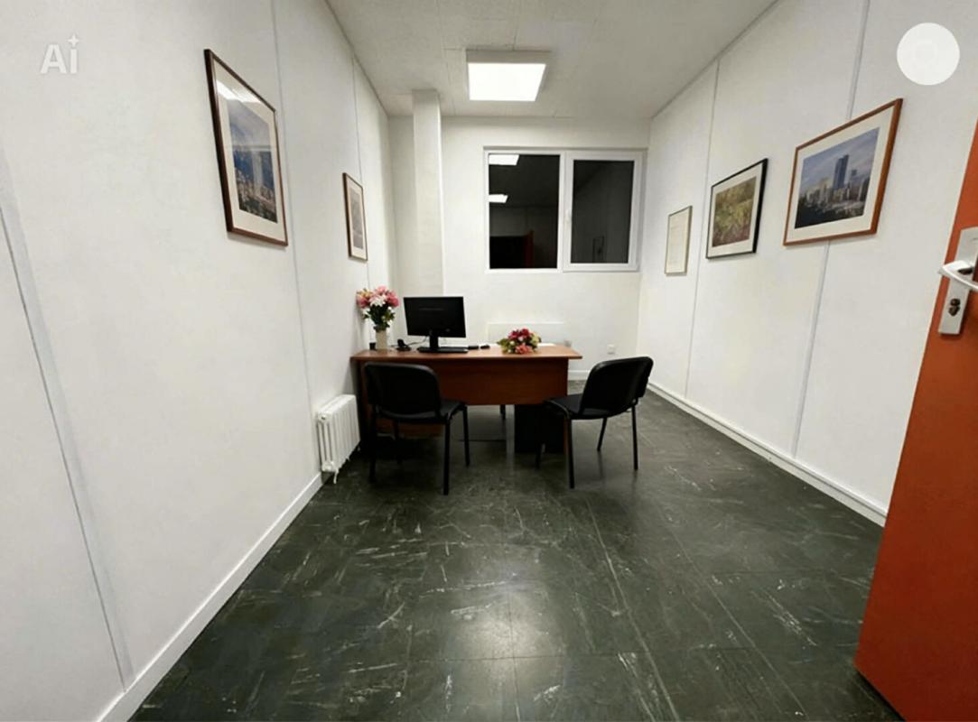 VERNEUIL-EN-HALATTE Parc Alata Bureau à louer entre 12 et 30m2 8