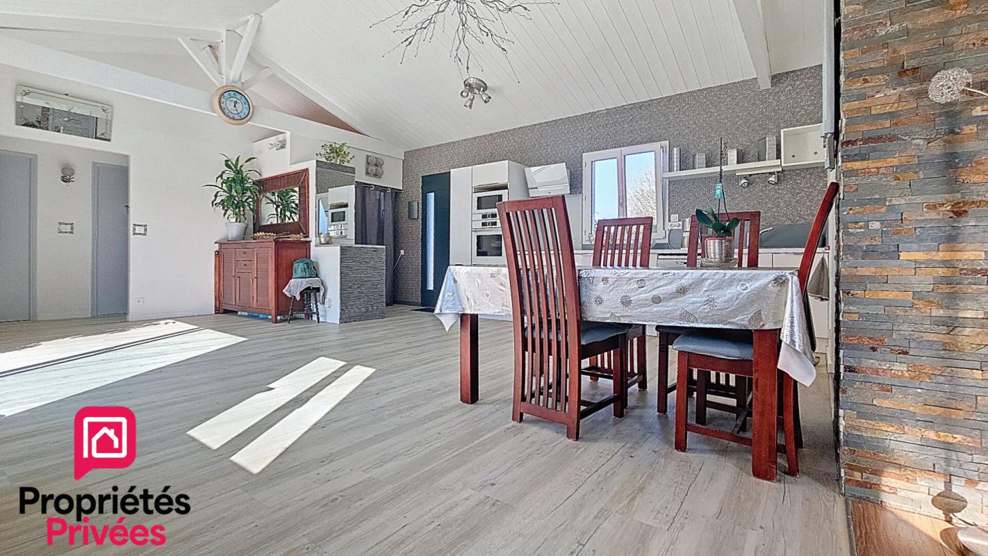 L'EGUILLE Maison 5 pièce(s) 8