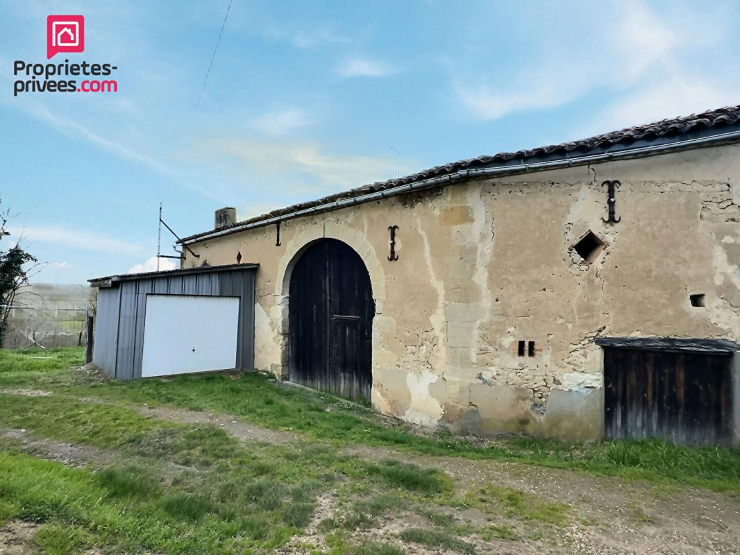 SAINT-MARTIN-PETIT Maison Saint Martin Petit 4 pièces avec grange attenante 16