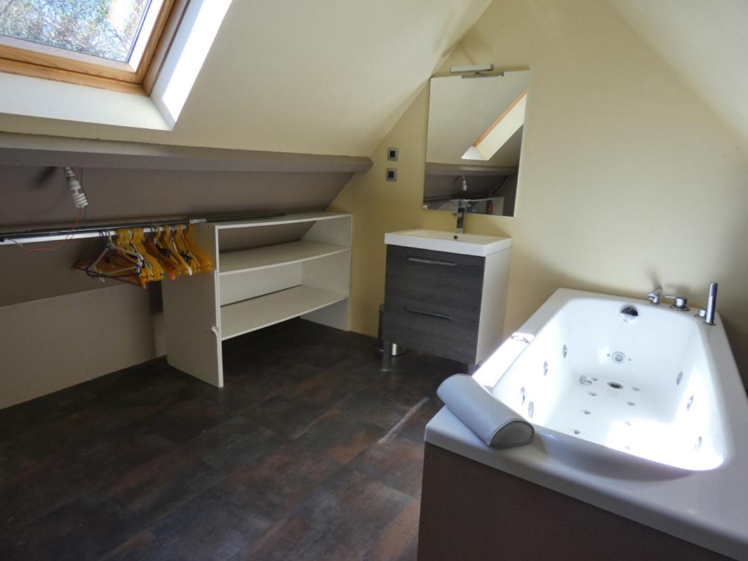 AUNAY-SOUS-CRECY Charmante maison 116 m2 10