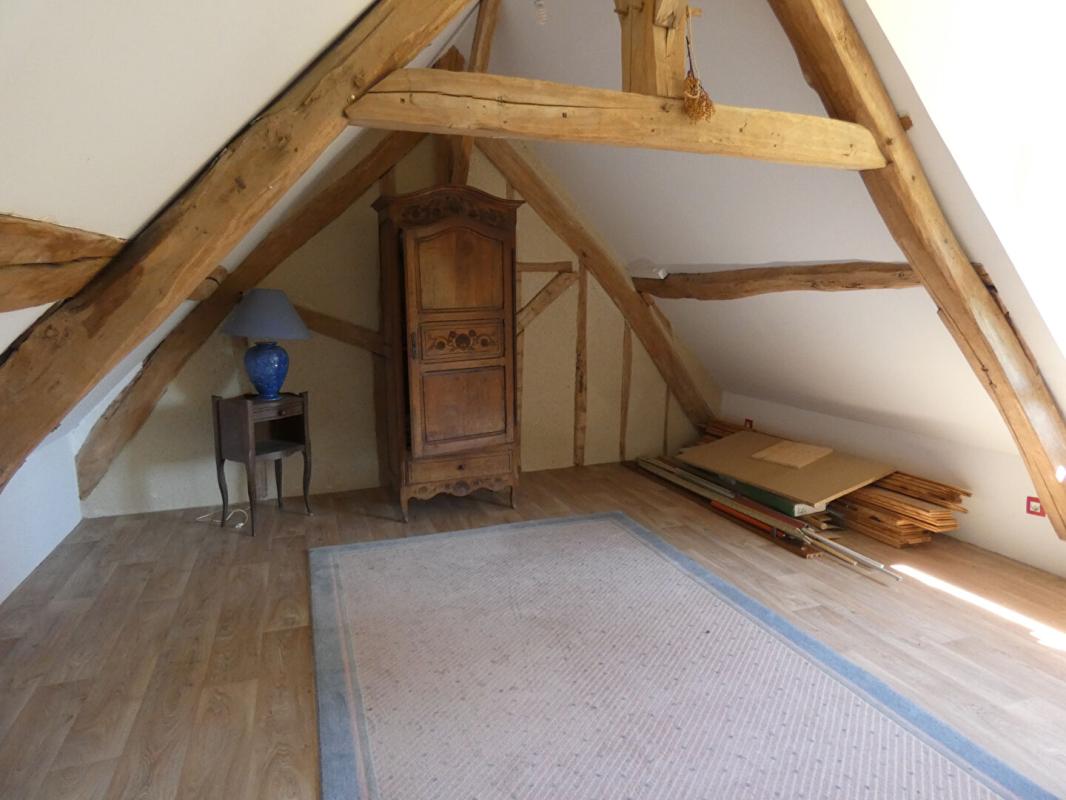 AUNAY-SOUS-CRECY Charmante maison 116 m2 9