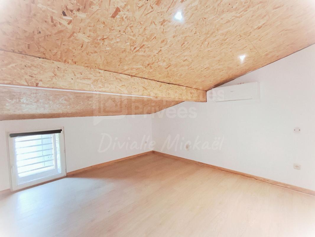 CEPIE Maison Familiale d'Exception de 145 m² avec Piscine Couverte 10