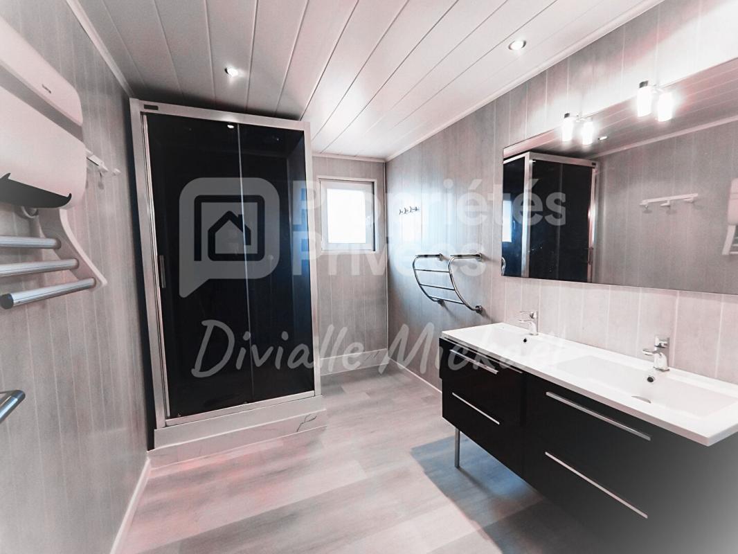 CEPIE Maison Familiale d'Exception de 145 m² avec Piscine Couverte 7