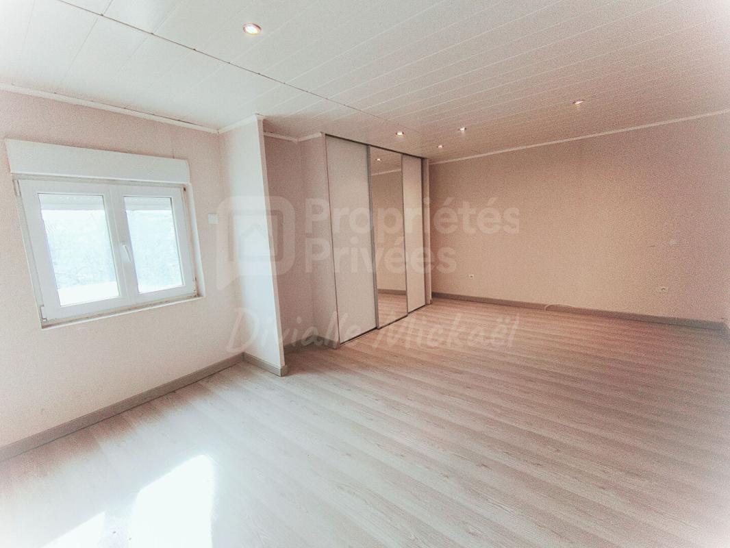 CEPIE Maison Familiale d'Exception de 145 m² avec Piscine Couverte 9