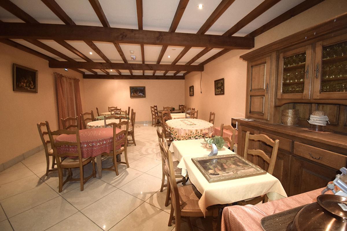 MOISSAC 82200, Moissac, Manoir . Ancienne  hôtellerie  de luxe , 16 pièce(s)  et 9  suites et piscine  190 m² 3