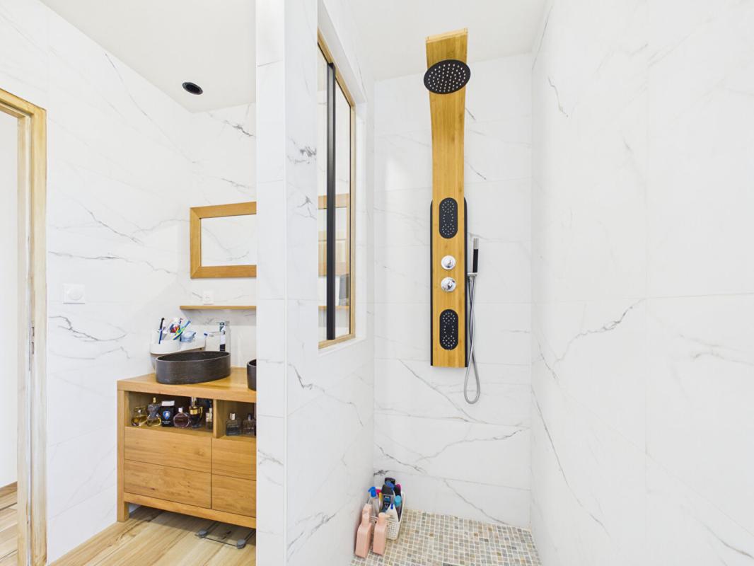 CIVRAY Maison neuve de plain-pied de 129 m 2 secteur Civray, 3 chambres , 1 studio , jardin 11