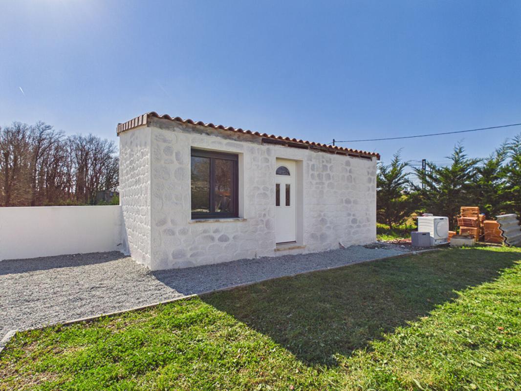 CIVRAY Maison neuve de plain-pied de 129 m 2 secteur Civray, 3 chambres , 1 studio , jardin 13