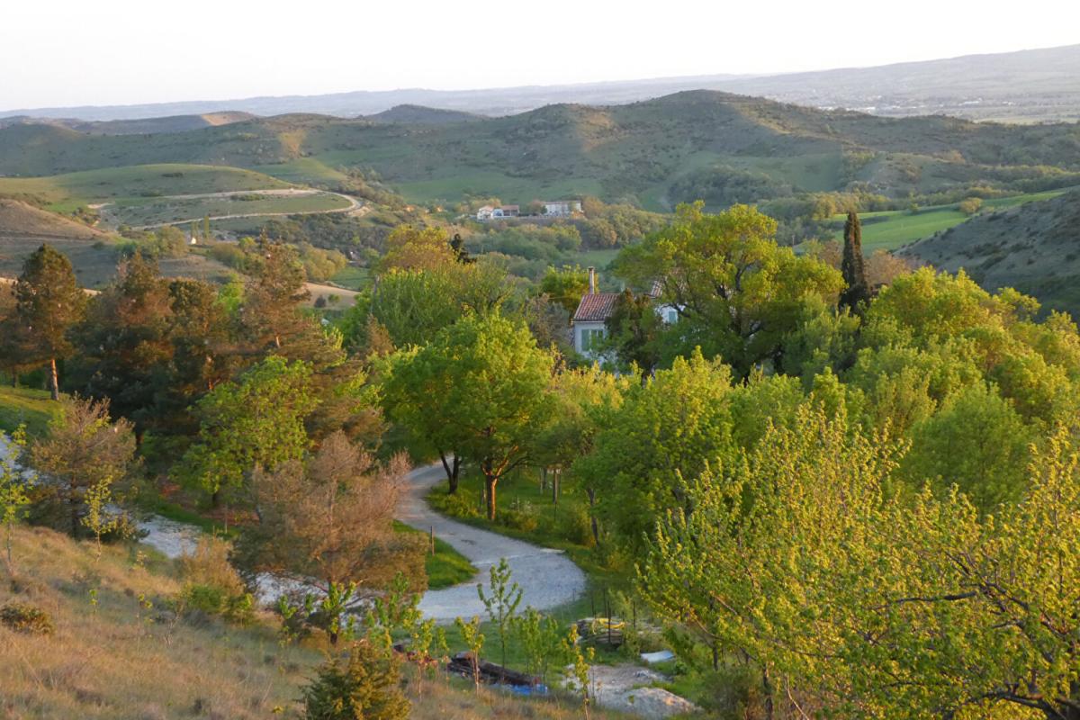 LAURAC 11270 Laurac. Domaine d'exception au coeur du Lauragais . Vue panoramique, calme absolu, sur un terrain de 17 hectares 17