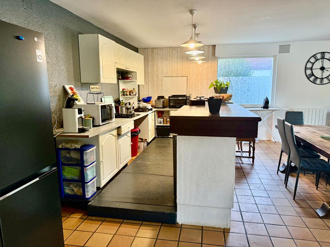 AUREILHAN Maison Aureilhan 7 pièce(s) 180 m2 12