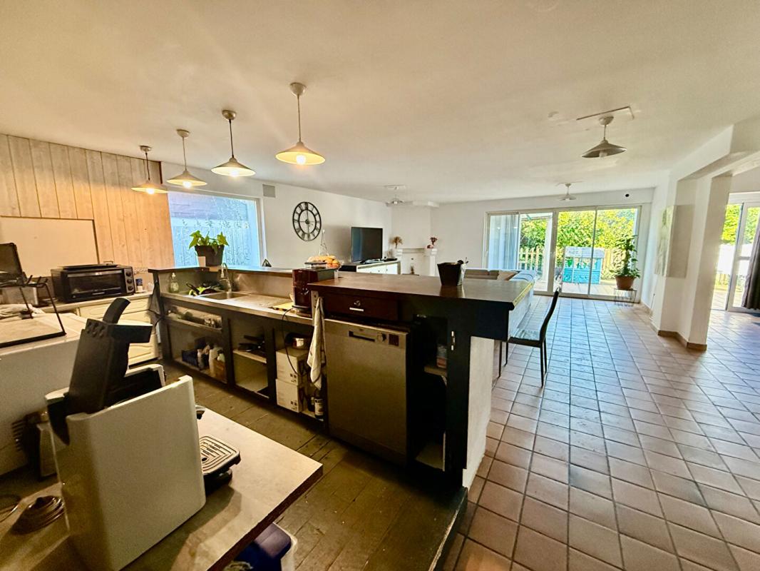 AUREILHAN Maison Aureilhan 7 pièce(s) 180 m2 13