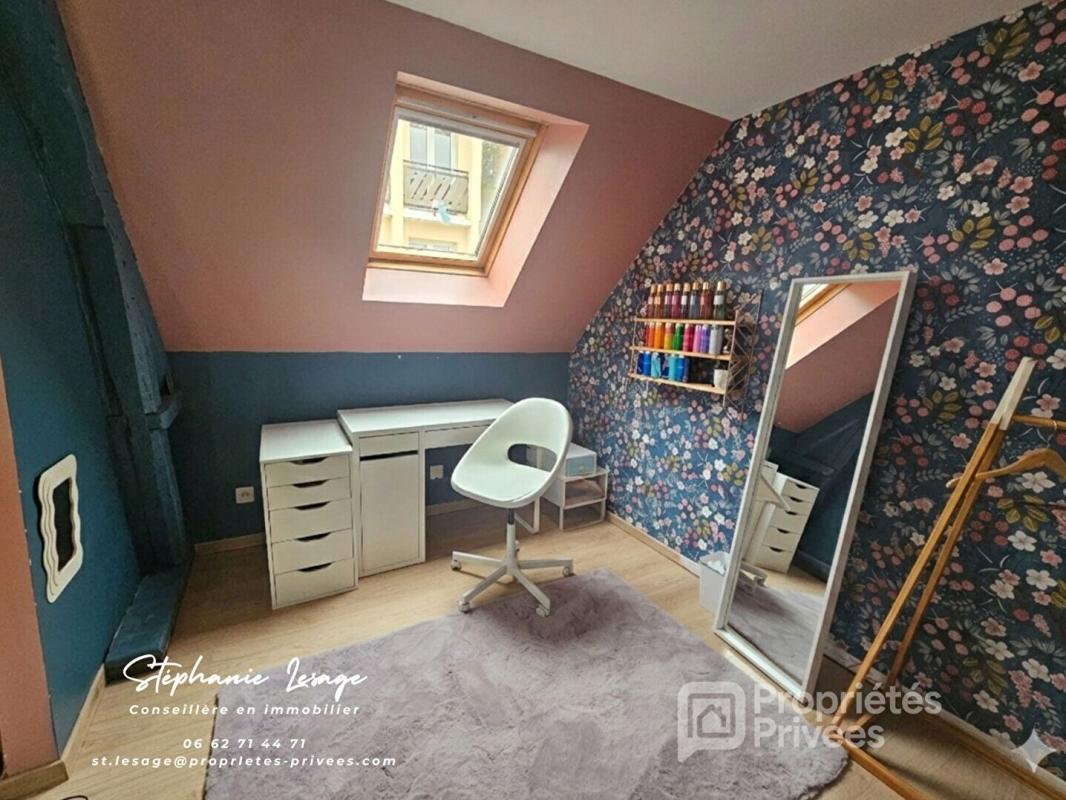 SAINT-ROMAIN-DE-COLBOSC St Romain - Maison de ville T4 + extérieur / 220K 7