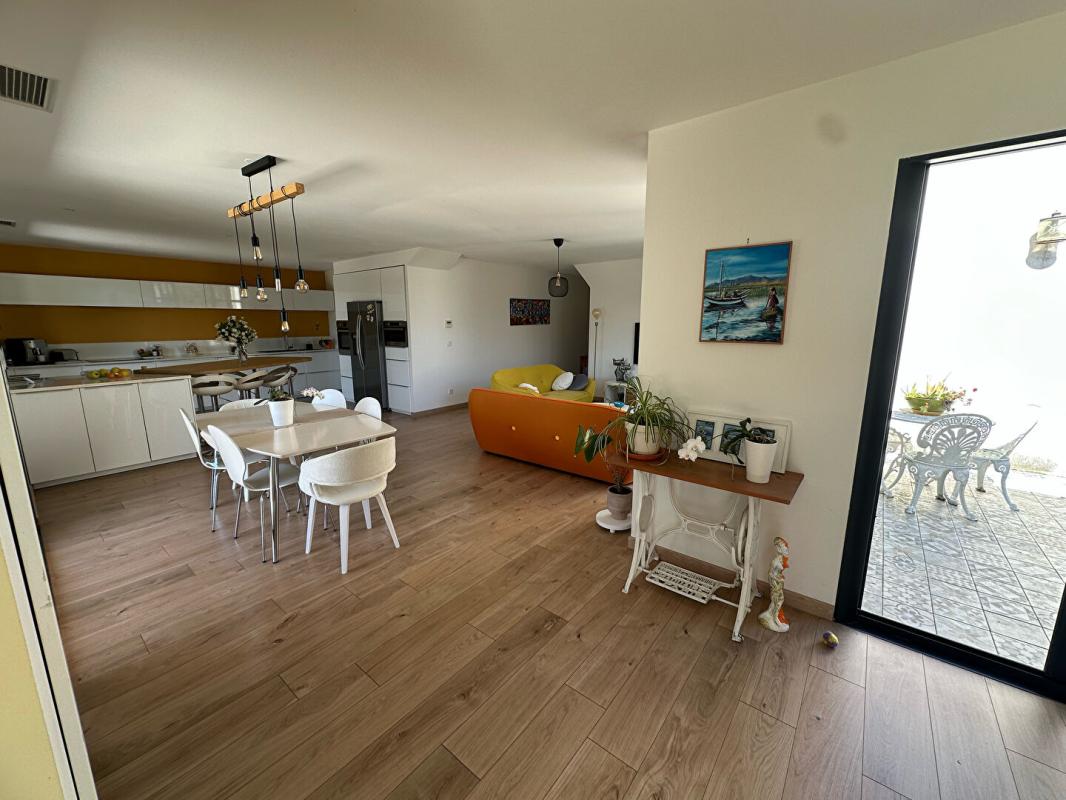 COURNONTERRAL Villa contemporaine entre Pignan et Cournonterral 8