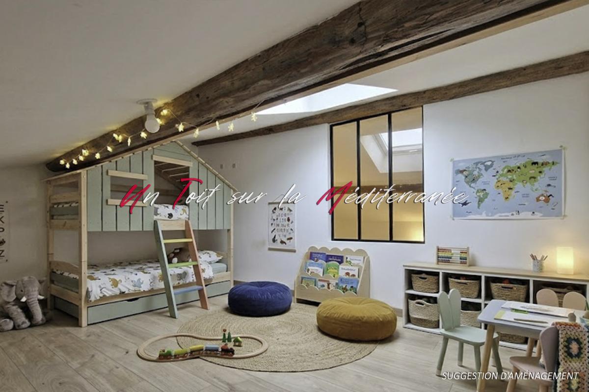 SOLLIES-PONT Appartement  T3, 75m2, dans une ancienne bâtisse rénovée à Solliès Pont 5