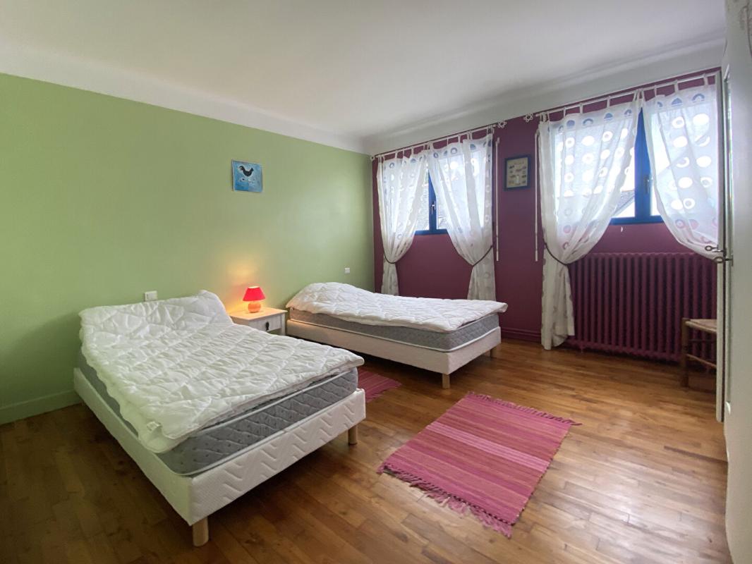 SAINT-PHILIBERT Maison de 1860 rénovée 5 pièce(s), 4 chambres 116 m2 56470 St-Philbert 9