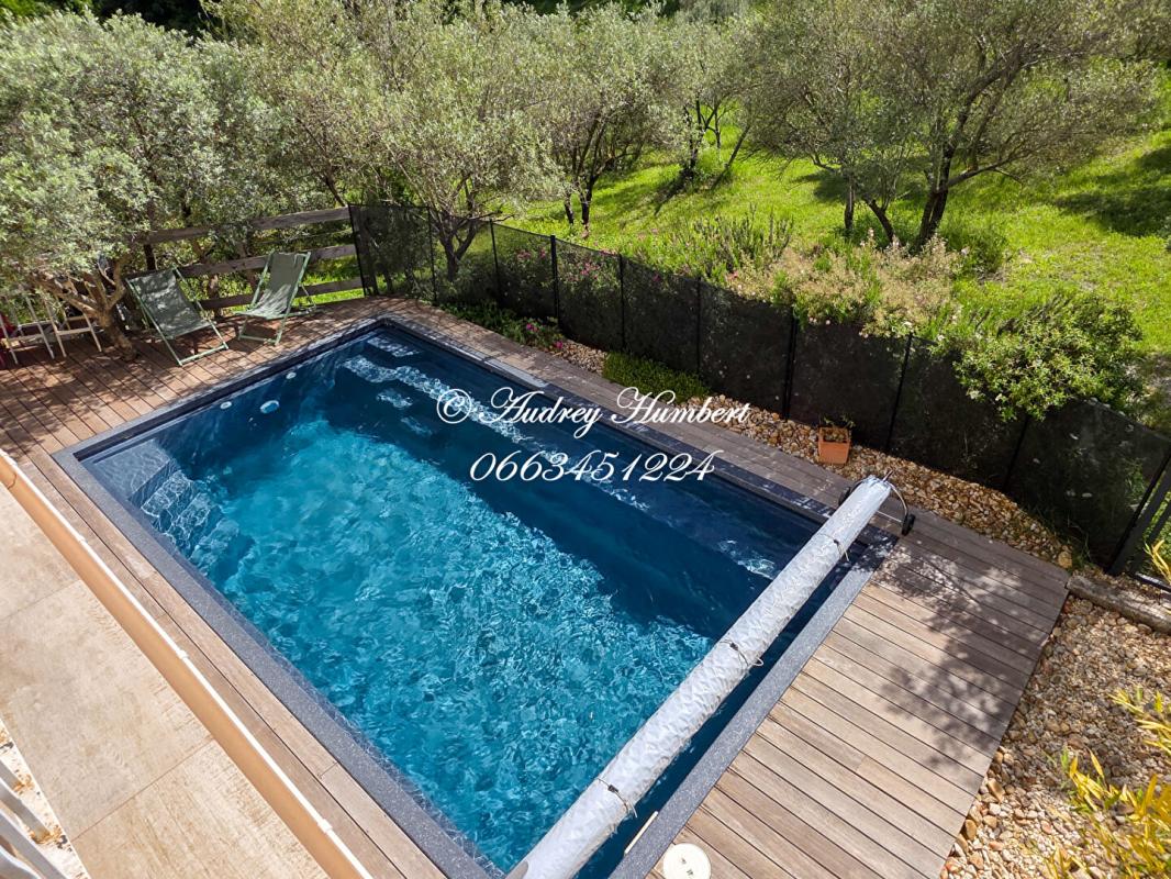 VILLENEUVE Villeneuve , Maison de charme, 156 m²  avec vue panoramique et piscine sur 1000 m² plantés d'oliviers 18