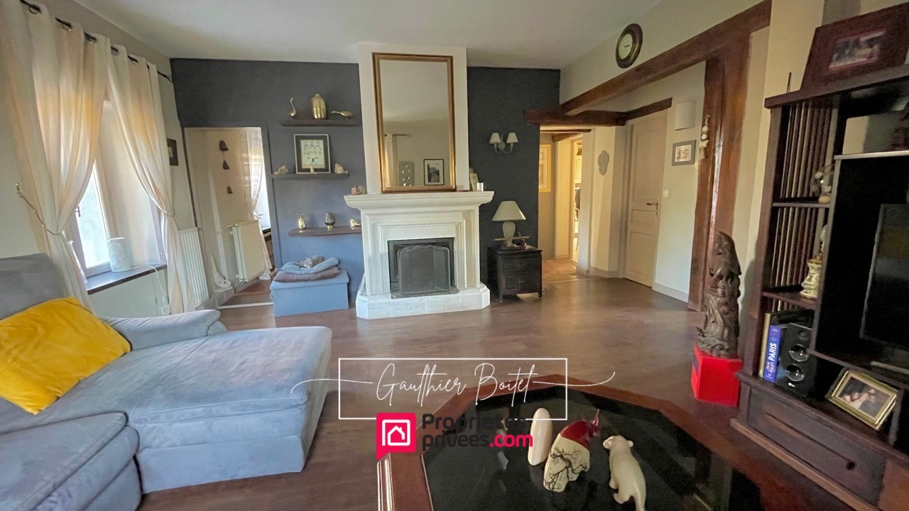 ROZAY-EN-BRIE Maison Rozay En Brie 4 pièce(s) 2 ( voir 3 ) chambres117 m2 1