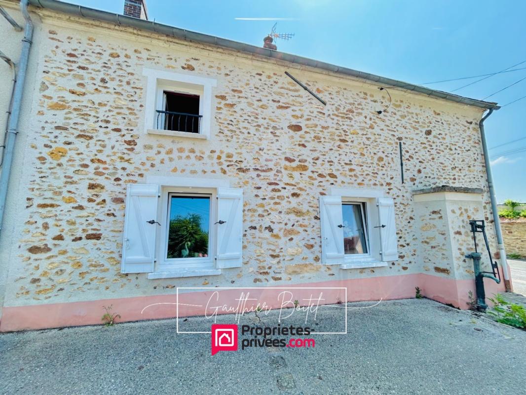 ROZAY-EN-BRIE Maison Rozay En Brie 4 pièce(s) 2 ( voir 3 ) chambres117 m2 18