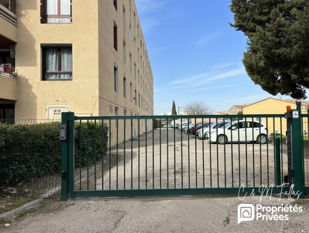 ORANGE Appartement T3 lumineux 70 m² - Cave + parking fermé à Orange 17