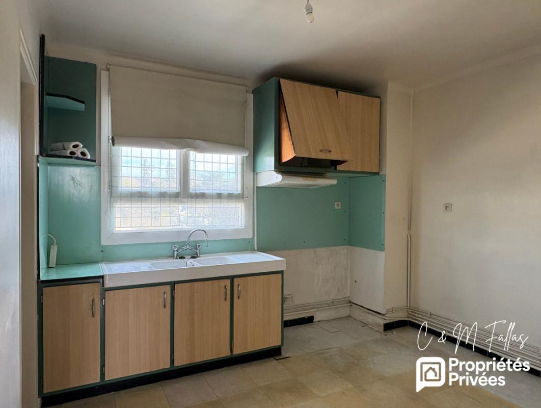 ORANGE Appartement T3 lumineux 70 m² - Cave + parking fermé à Orange 2