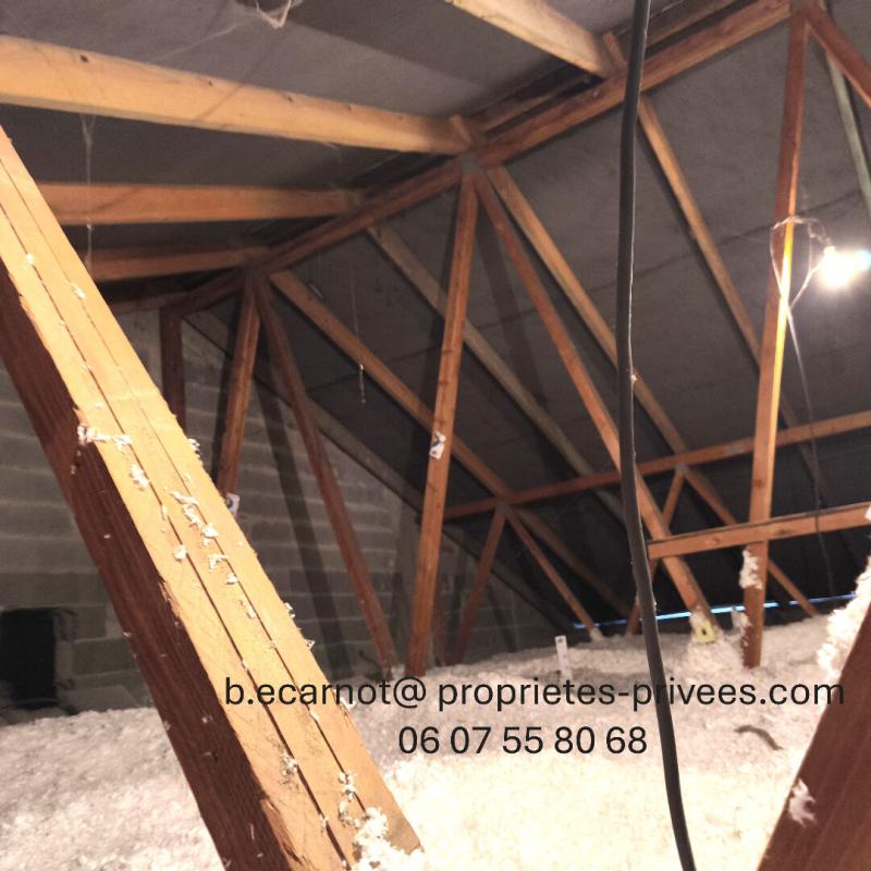 EYBENS Appartement Eybens 4 pièce(s) 78.85 m2 - combles aménageables 9