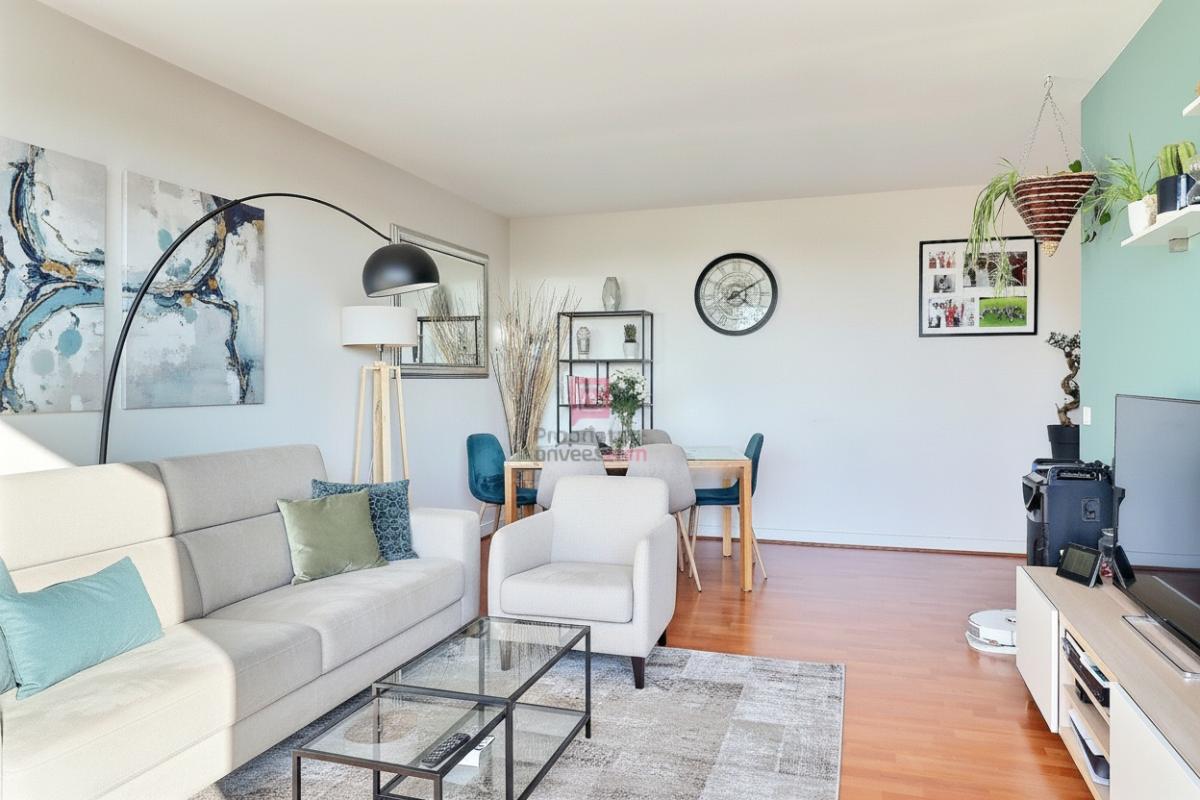 AMIENS Appartement 3 pièces 69 m² ? Dernier étage Balcon Ouest Cave 1