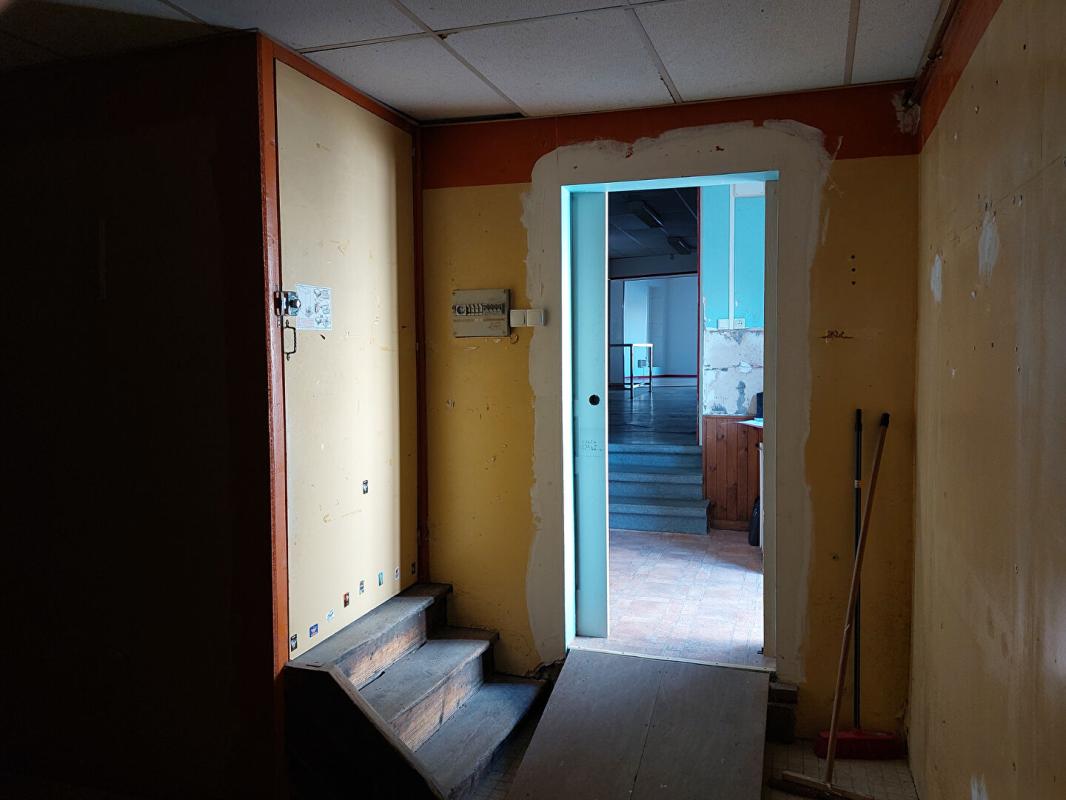 MONTCEAU-LES-MINES Ensemble immobilier Montceau Les Mines 4 pièce(s) 150 m2 6