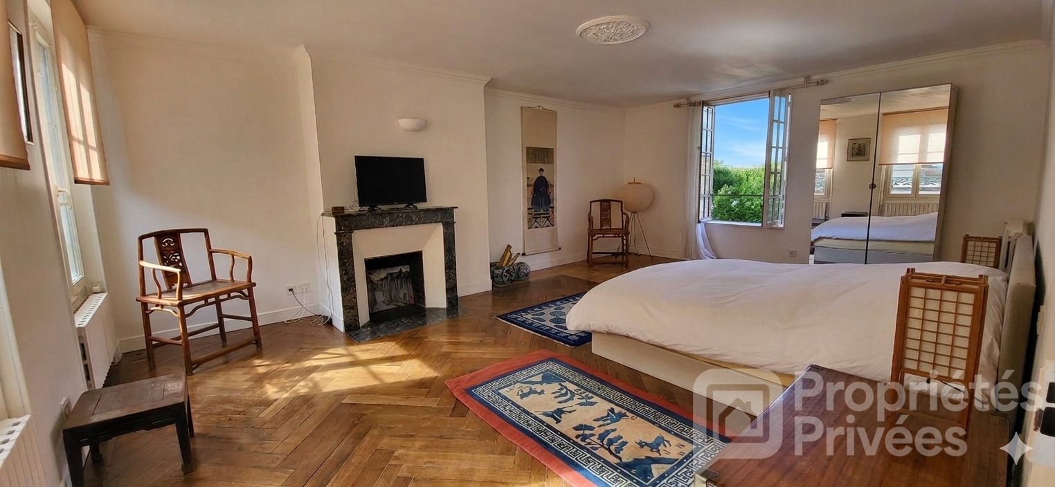 VERNEUIL-SUR-AVRE Ancien relais de poste 9