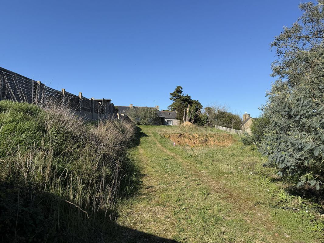 PLEUBIAN Pleubian ,L'Armor : charmante longère en pierre avec vue mer exceptionnelle 14