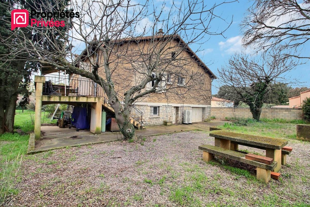 UZES Maison de cachet à fort potentiel sur l'axe Uzès-Alès ! 2