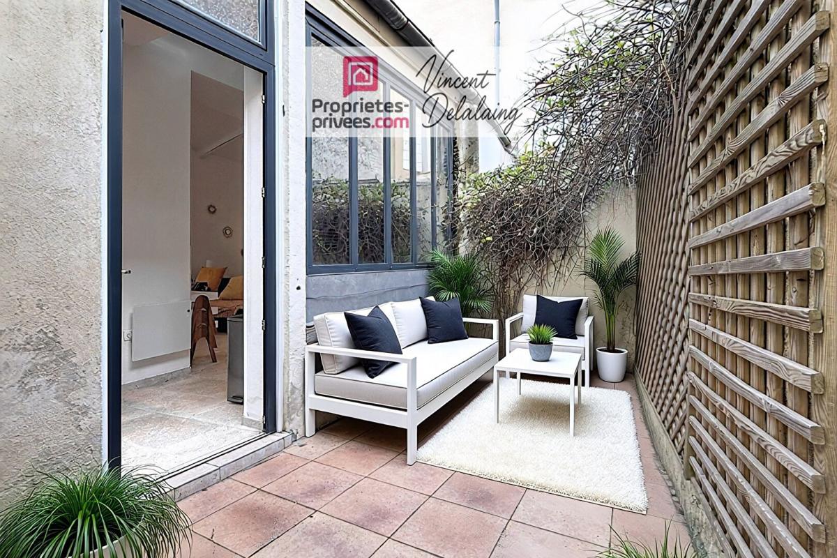 CADENET Charmante maison rénovée avec double extérieur 4