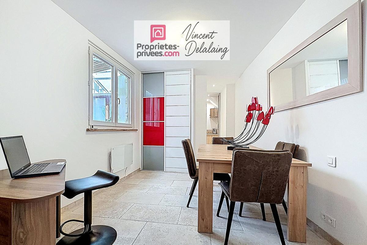 CADENET Charmante maison rénovée avec double extérieur 6