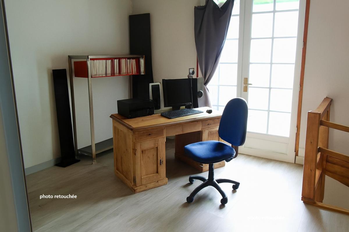 MEDIS Spacieuse maison de 150m² sur un vaste terrain de 1216 m², idéale pour des projets d'extension  578 000 FAI 7