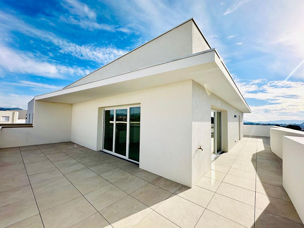 MARSEILLE-13E-ARRONDISSEMENT Marseille (13013) - Appartement 4 pièces 101 m2 avec terrasse et deux places parking 1