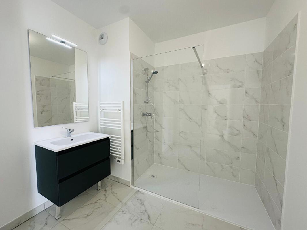 MARSEILLE-13E-ARRONDISSEMENT Marseille (13013) - Appartement 4 pièces 101 m2 avec terrasse et deux places parking 10