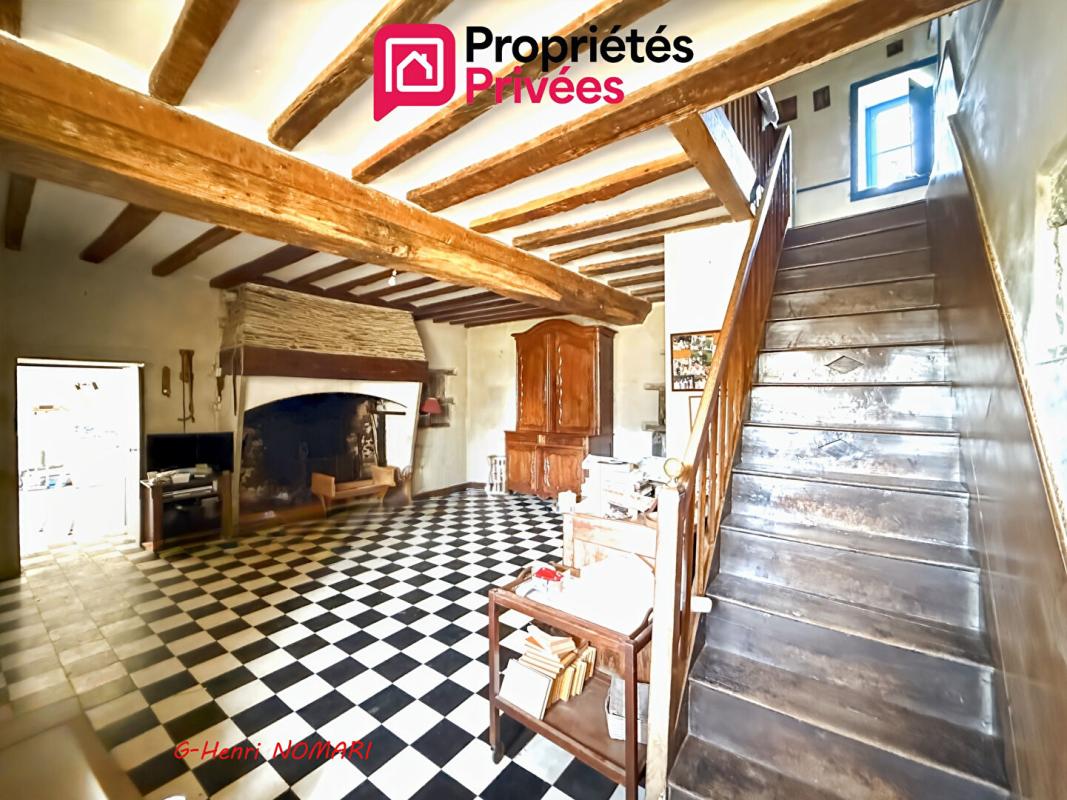 MARTIGNE-FERCHAUD Maison ou Ancienne ferme à Martigné Ferchaud 8 pièce(s) 207 m2, 3,8 hect. de terrain 4