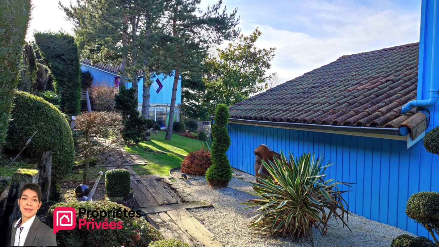 THIZY THIZY-LES-BOURGS (69240) Maison d'architecte avec vue 185 m², jardin 2000 m², piscine, garage, dépendances 4