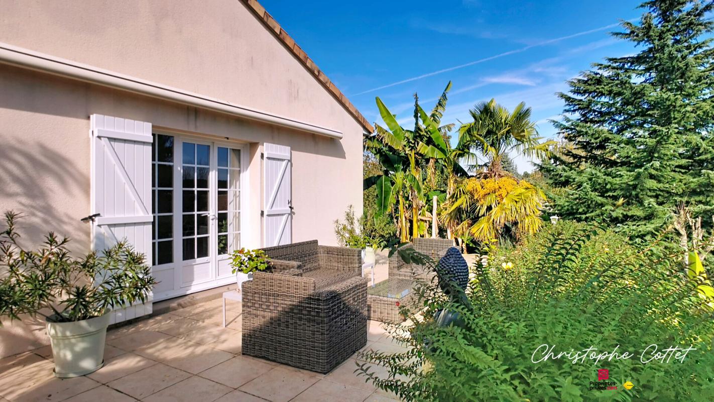 VALDIVIENNE Valdivienne proche de Chauvigny - Villa 8 pièce(s) 295 m2 sur parc paysager 2