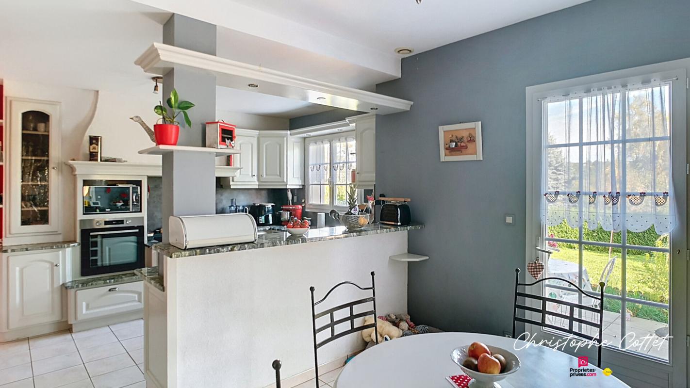 VALDIVIENNE Valdivienne proche de Chauvigny - Villa 8 pièce(s) 295 m2 sur parc paysager 6