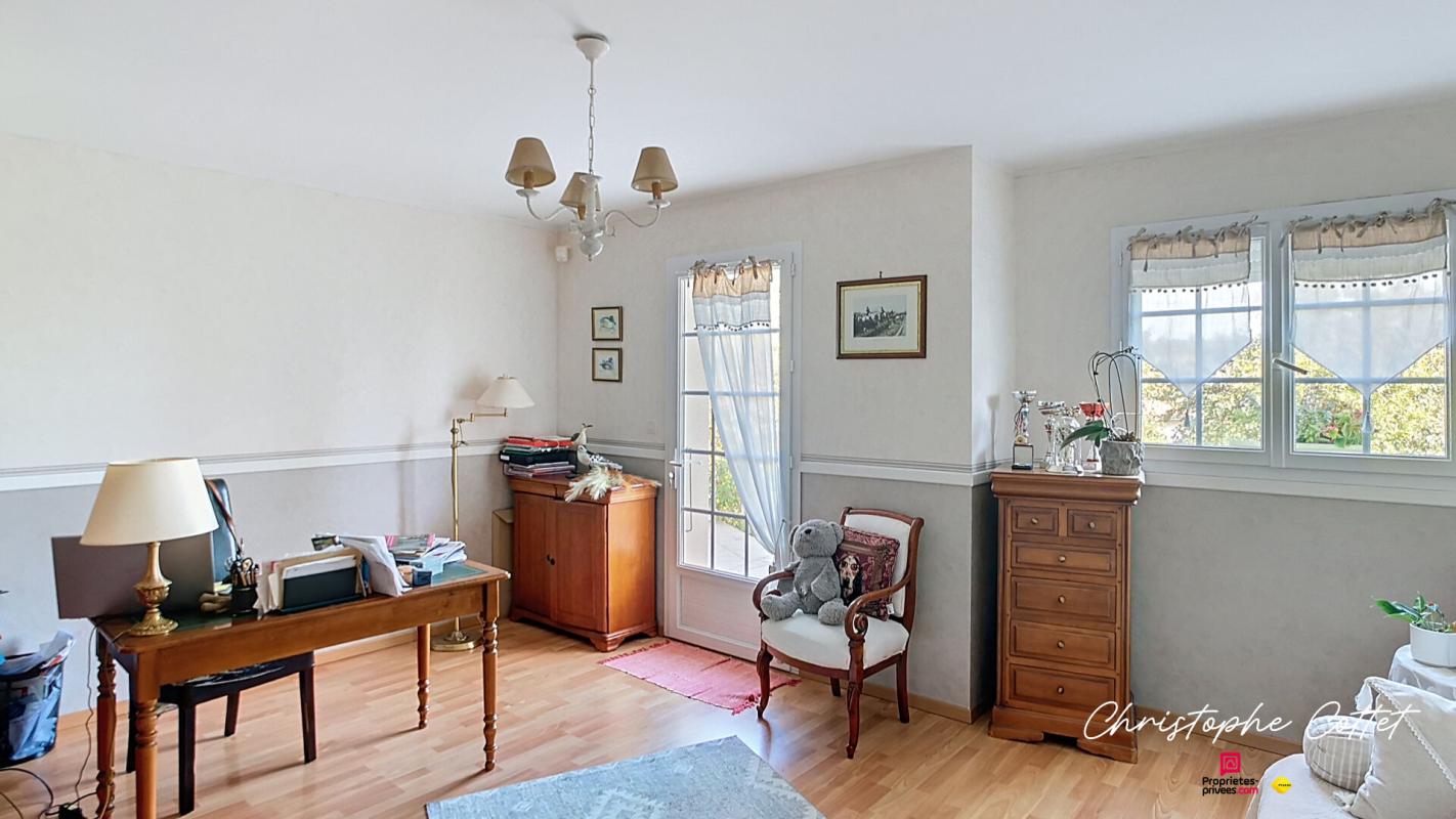 VALDIVIENNE Valdivienne proche de Chauvigny - Villa 8 pièce(s) 295 m2 sur parc paysager 9