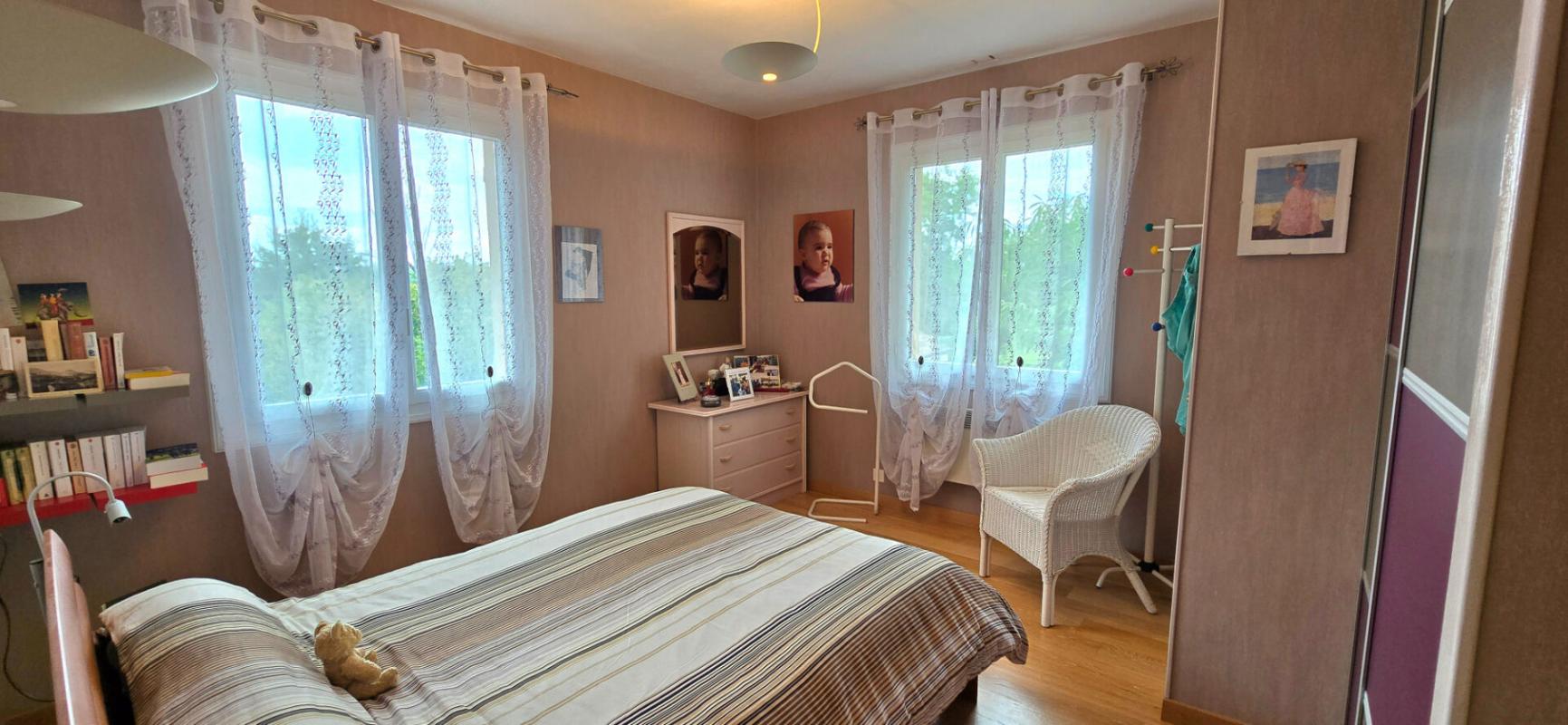 COULOUNIEIX-CHAMIERS Maison individuelle de type 5, sur un terrain clos et arboré de 1316 m² 8