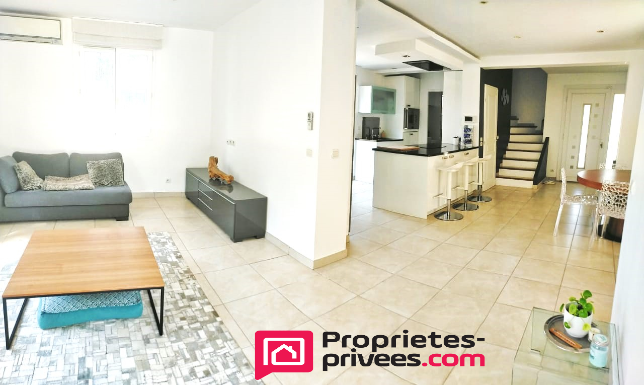 VIDAUBAN Propriété 5 pièces sur 2500 m² de terrain 6