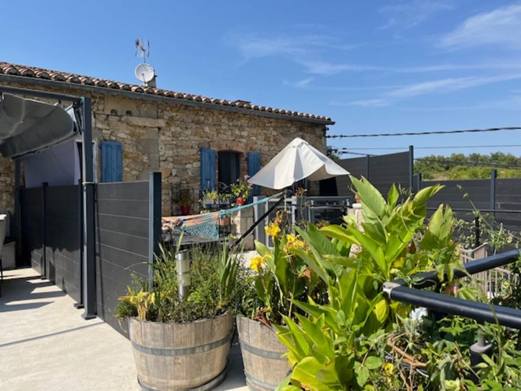 BESSAS Maison en pierre avec piscine sur 8500 m² de terrain Bessas 10 pièce(s) 244 m2 11